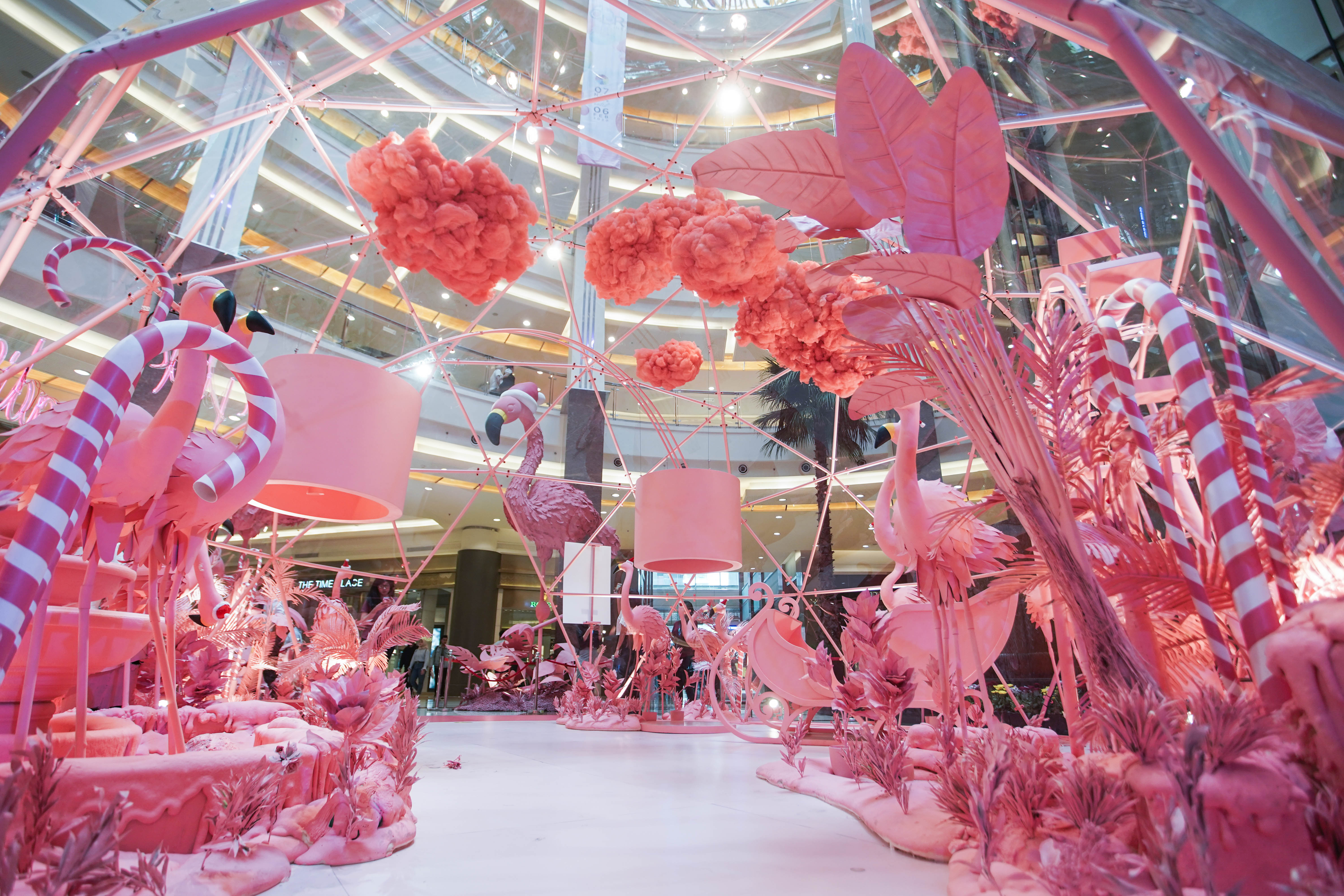 Pink Paradise - X-mas VM Mall Decor Installation-13