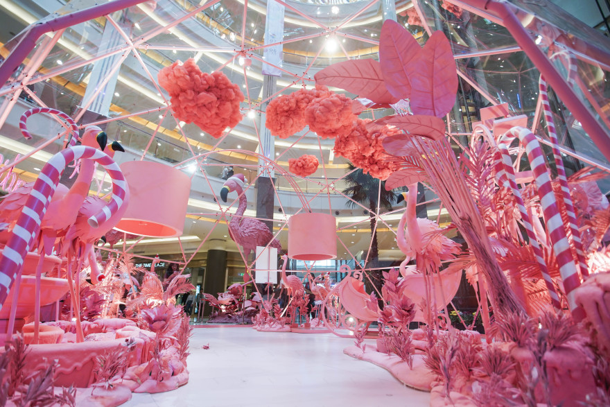 Pink Paradise - X-mas VM Mall Decor Installation-13