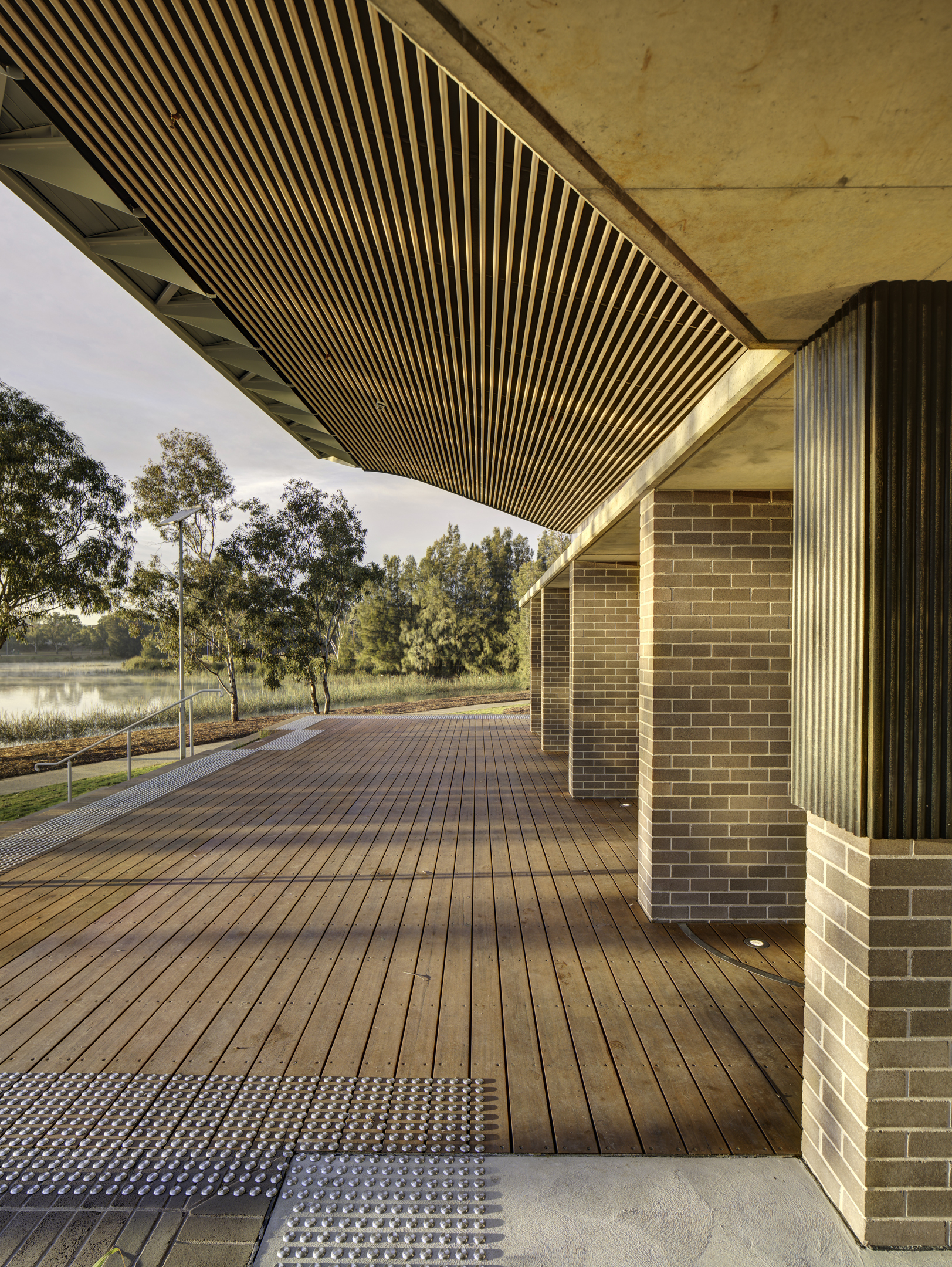 Woodcroft Neighbourhood Centre  / Carter Williamson Architects-48