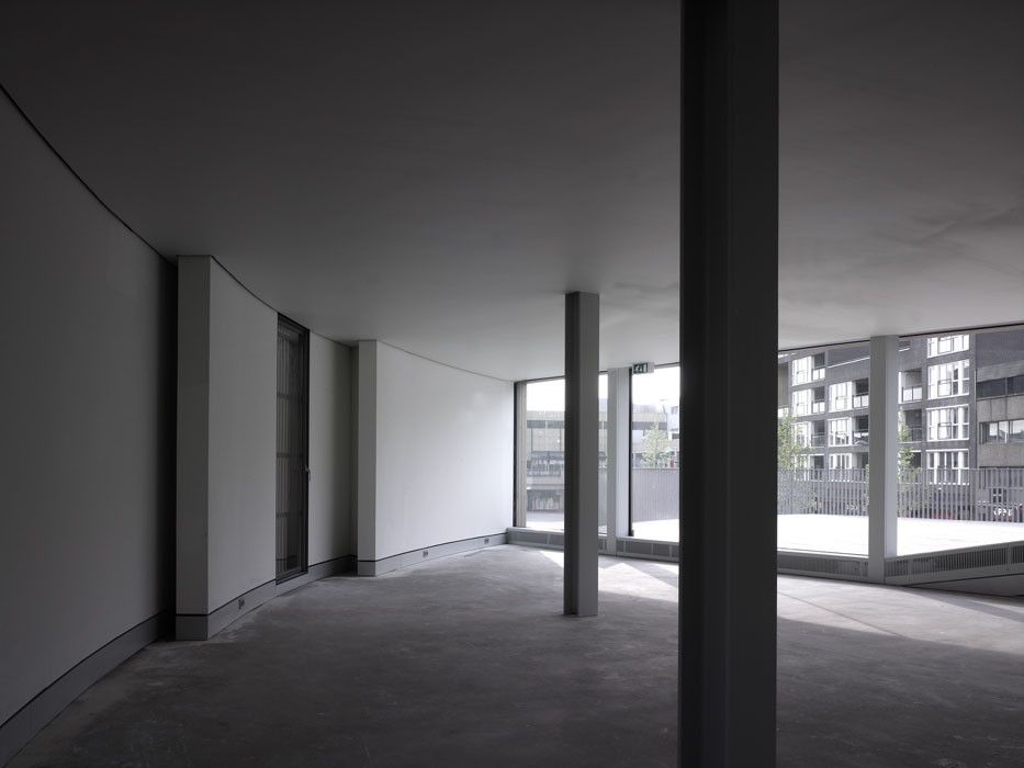 荷兰罗森达尔咖啡馆建筑，打造城市公共空间新地标-18