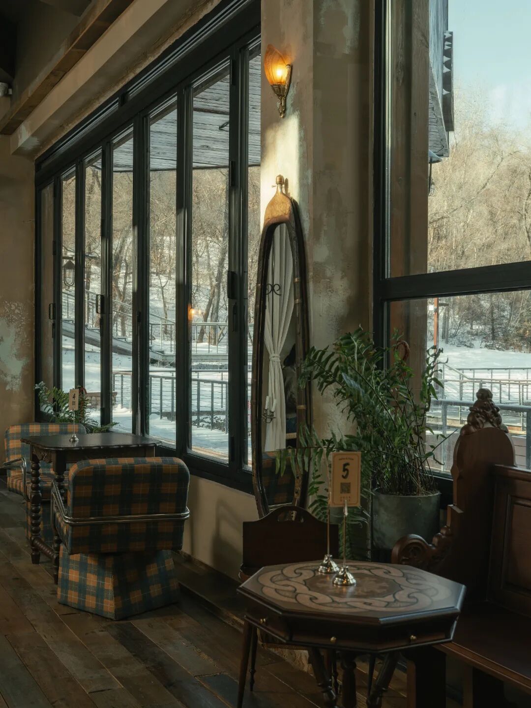 黑松果coffee& pizza丨中国长春丨杨光空间设计工作室-36