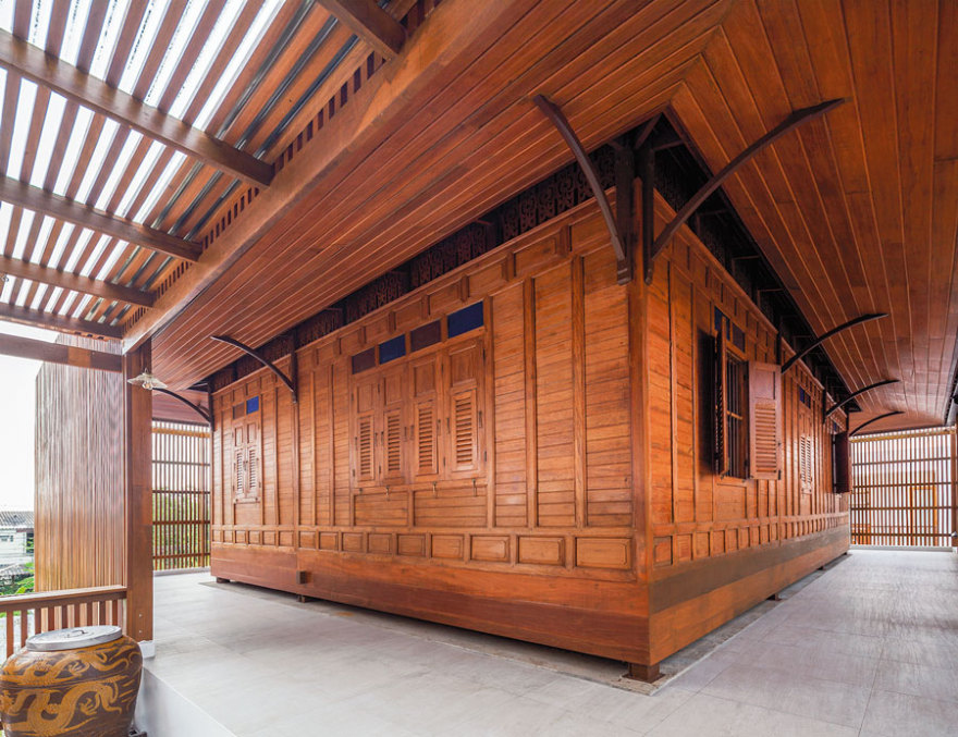 บ้านปูนผสมไม้ สไตล์โมเดิร์นที่เปิดใต้ถุงโล่งแบบไทยๆ-บ้านและสวน-14