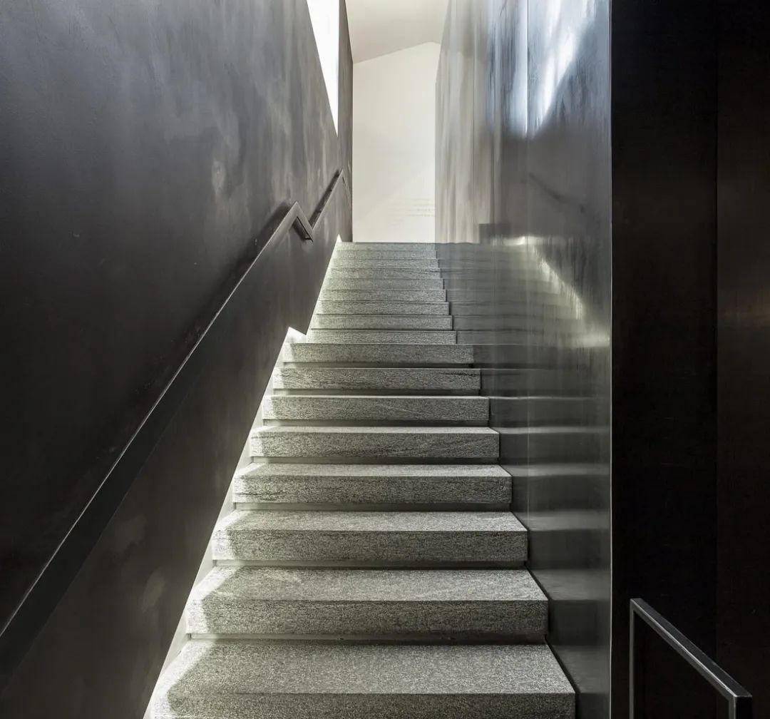 永续的场地 · 探索墓葬建筑的生死哲学丨阿根廷-28