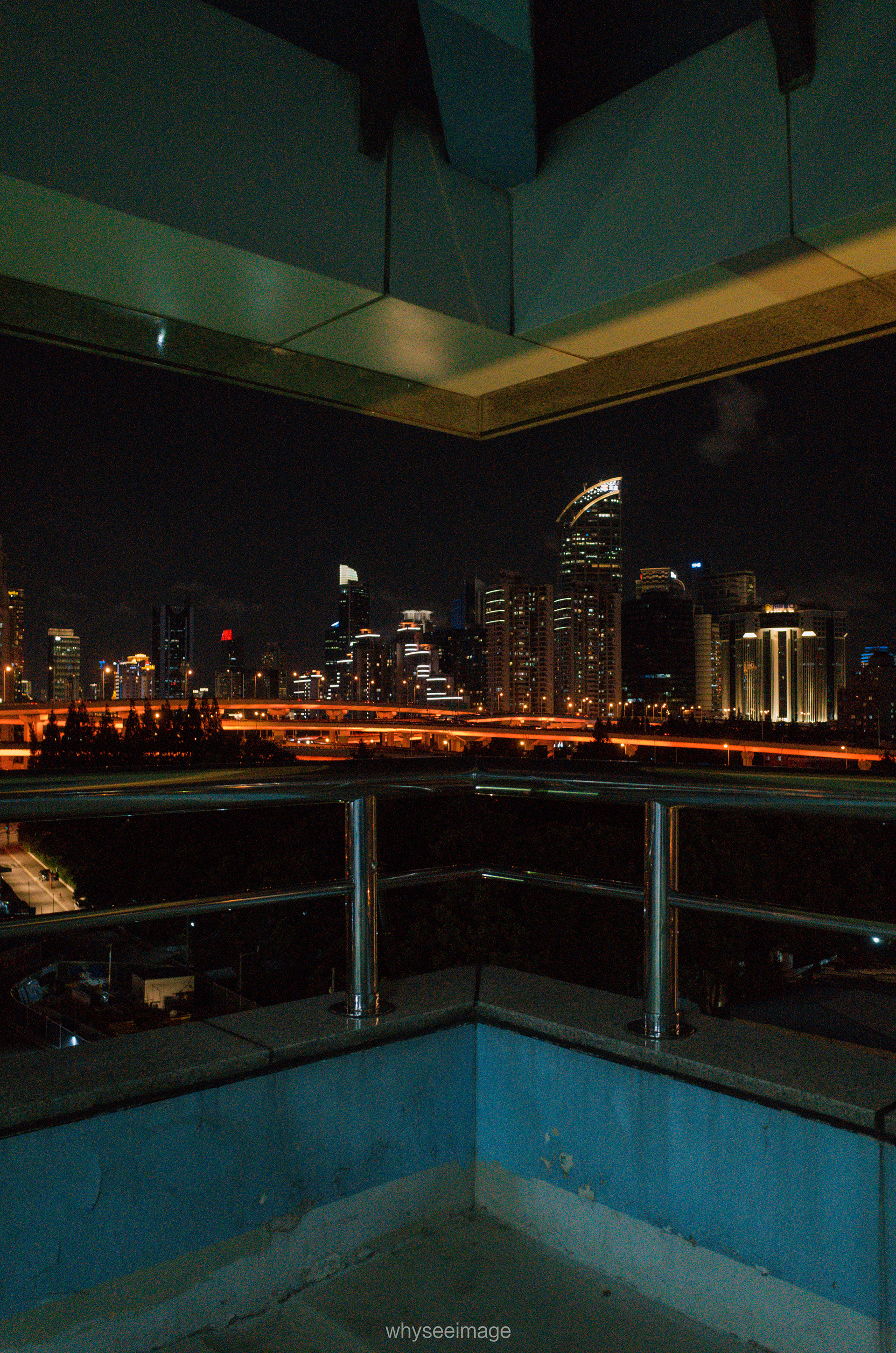 明亮时刻 · 不如回到街头丨中国上海丨whyseeimage-51