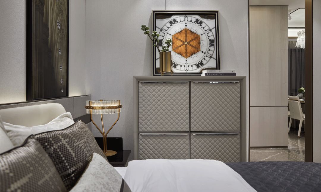 南昌欣悦湖 119 户型四房两厅两卫港式轻奢风住宅设计-42