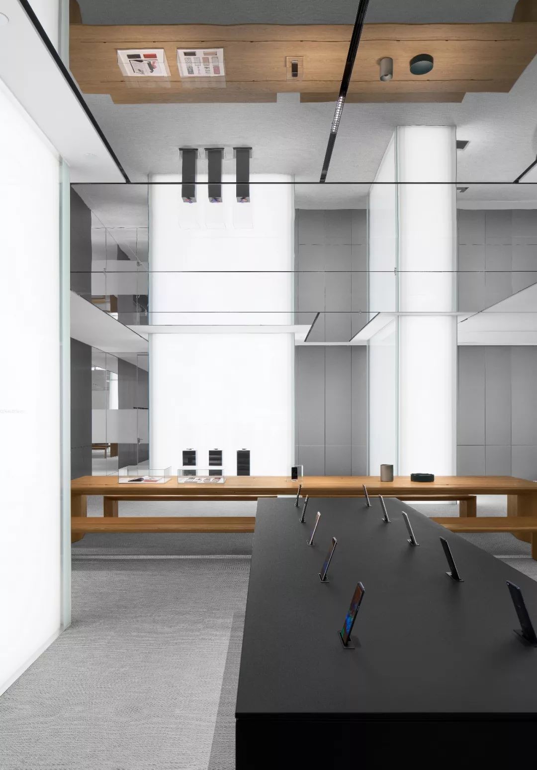 OPPO全球首家超级旗舰店 · Whale  DOMANI 东仓建设-15