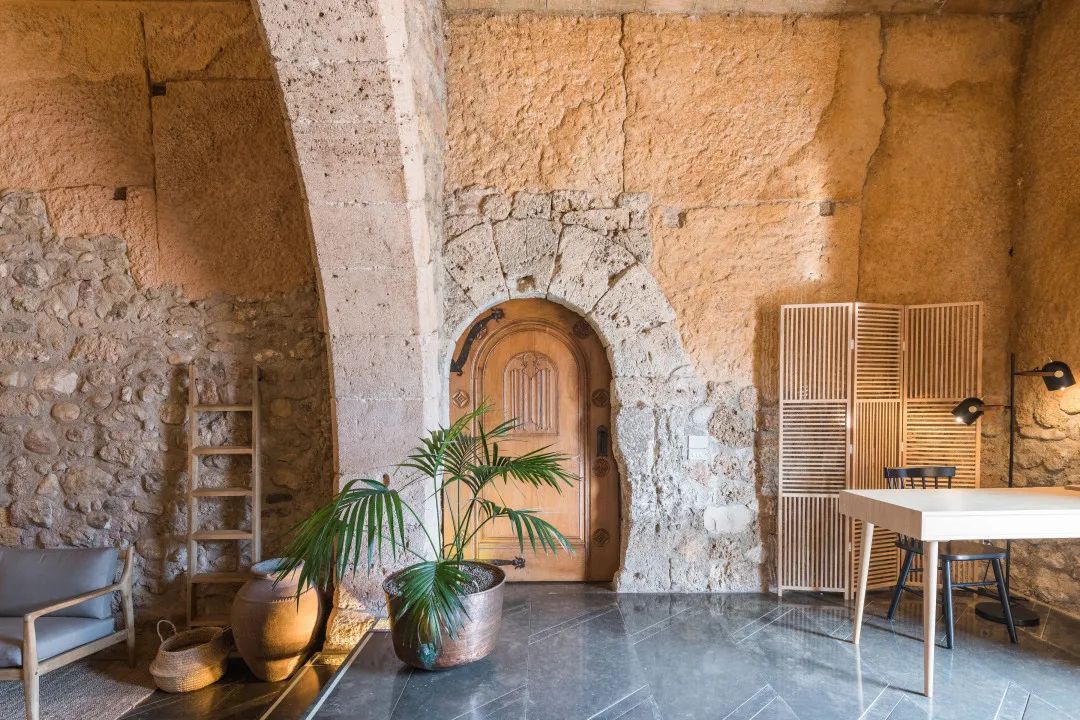 穿越时空的葡萄酒窖设计丨西班牙-21