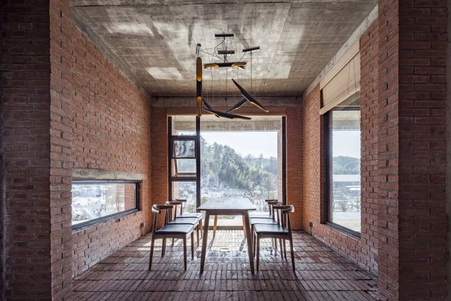 新作丨何崴&陈龙:让建筑“生长”在大地上-96