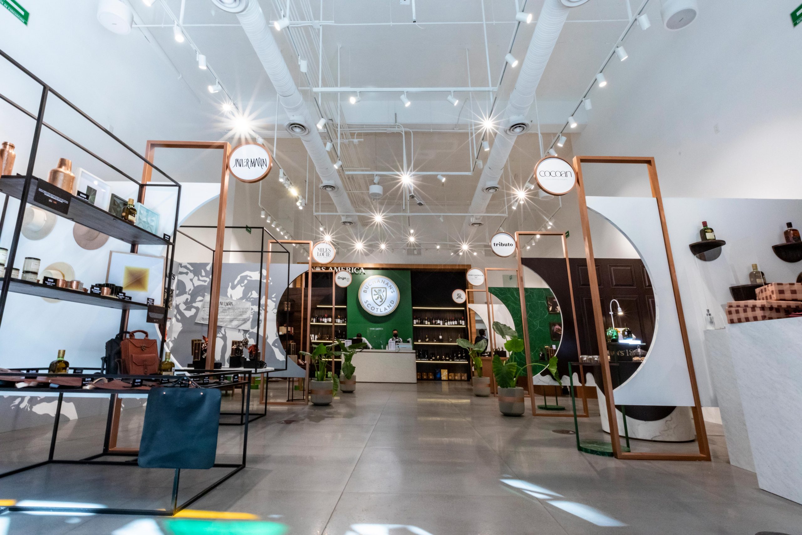 墨西哥设计盛宴 | Buchanan’s 18 在 Guadalajara 的“The gift of being present”展览-6