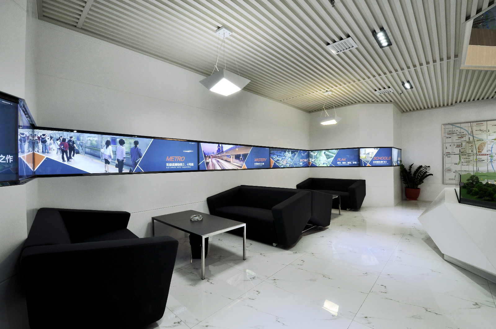 长沙高铁新城国际范售楼处设计-14