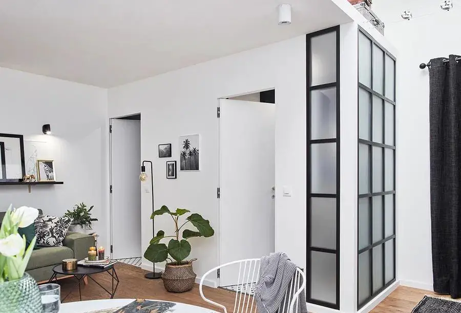 28m2 黑白主题小户型工作室-3