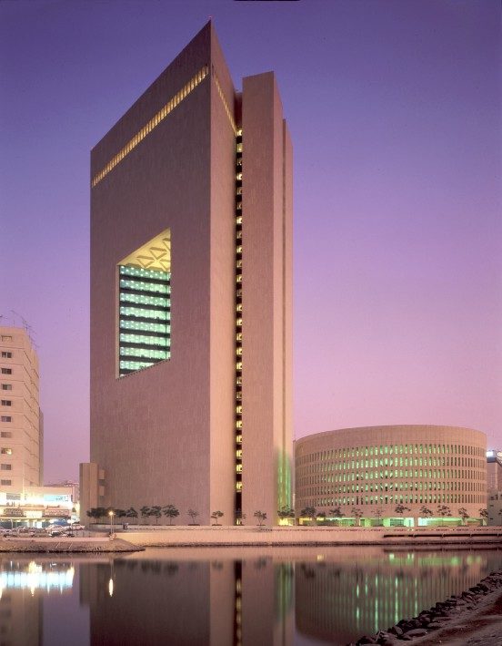 地球日50年： 用设计善待地球 - SOM-8