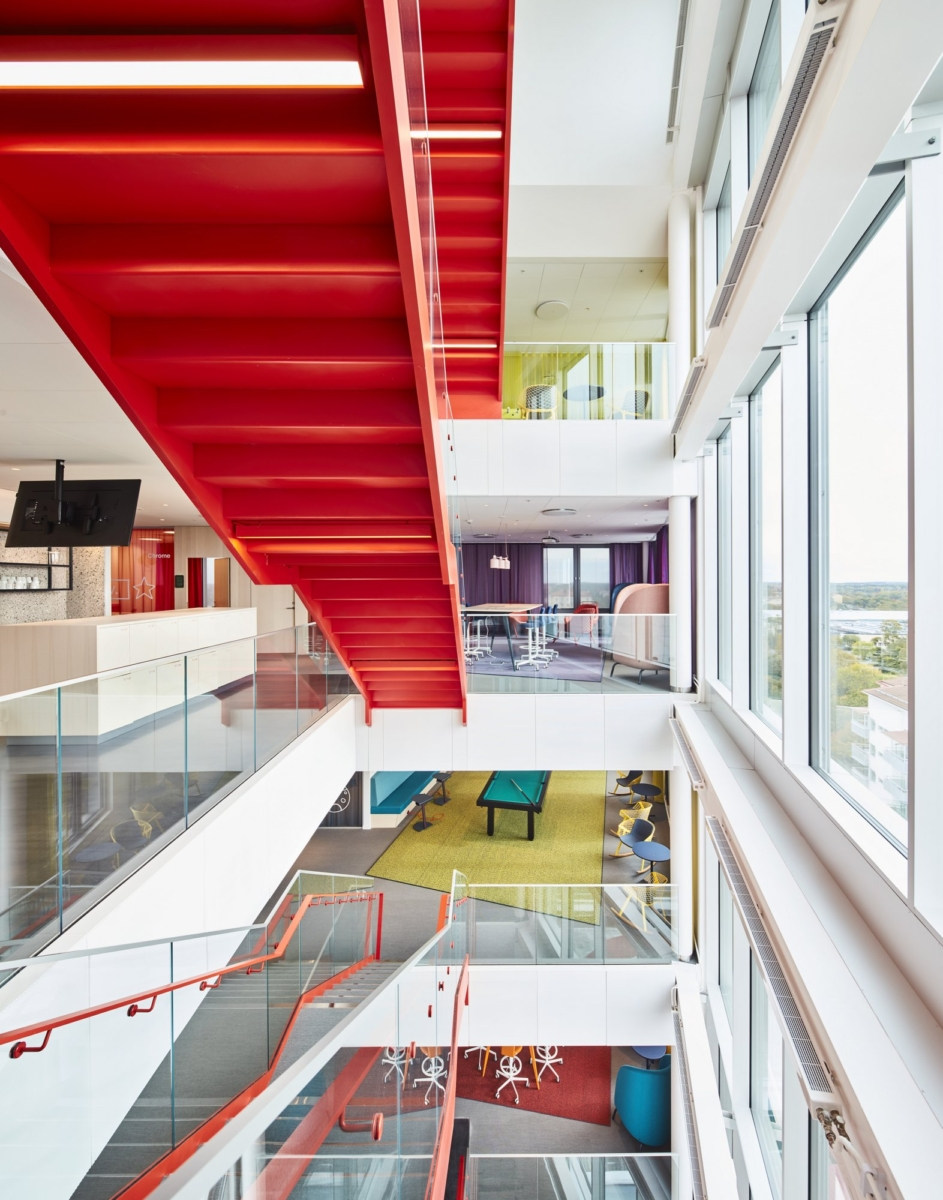 瑞典 Tre 总部室内设计 | 活力四溢、运动健康的工作环境-10