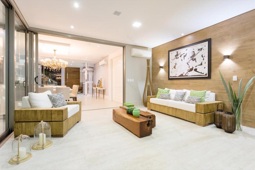 巴西 Mogi das Cruzes 现代住宅 | 木质与玻璃的完美融合-9