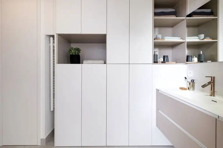 巧妙设计打造 50m2 开放式一居室-12