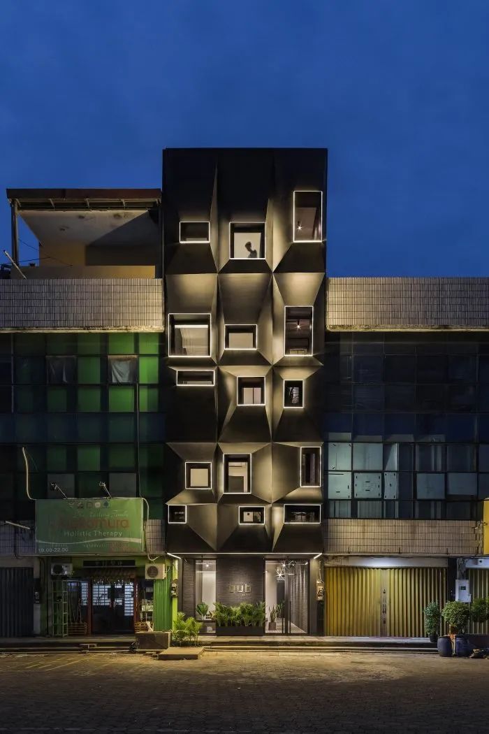 QUB Rooms · 工业风酒店丨印度丨Tamara Wibowo Architects-18