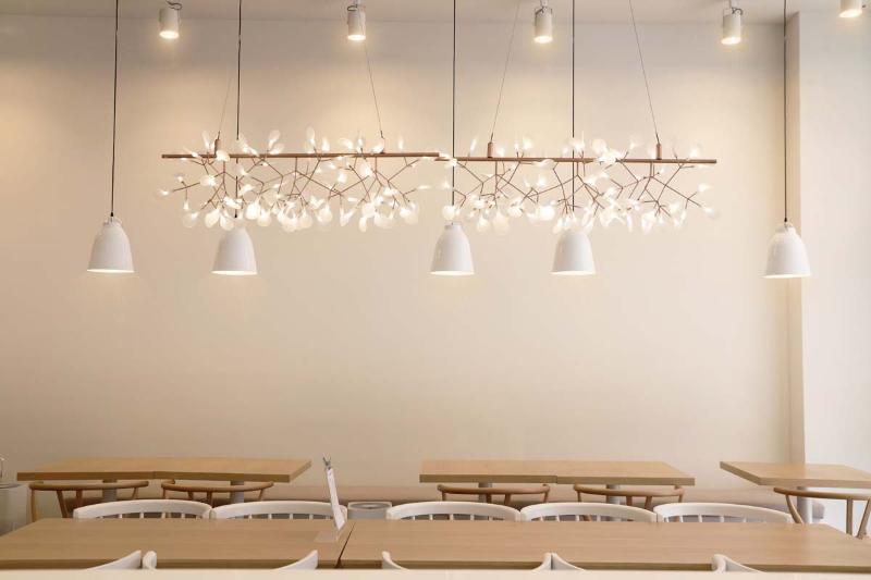 温馨二十平米咖啡厅设计，照明点亮空间-7