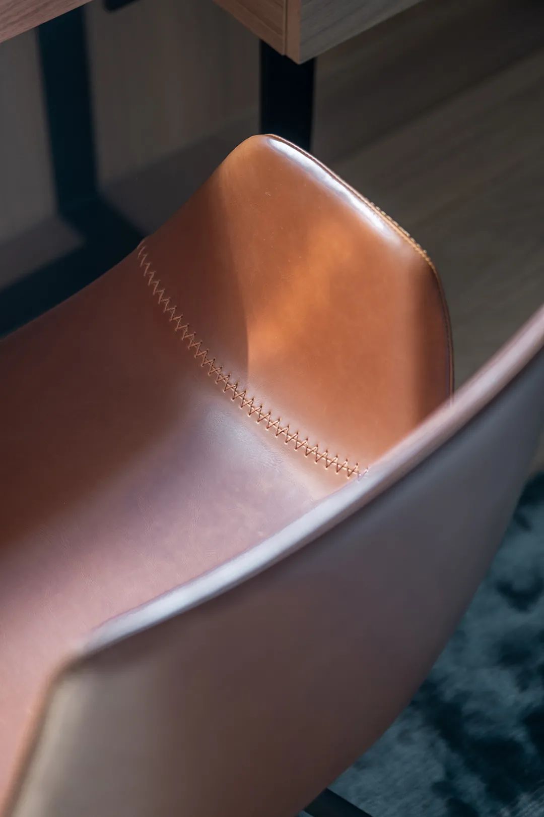 莫斯科 66㎡莫兰迪简约风公寓,玻璃隔断打造开放式空间-25