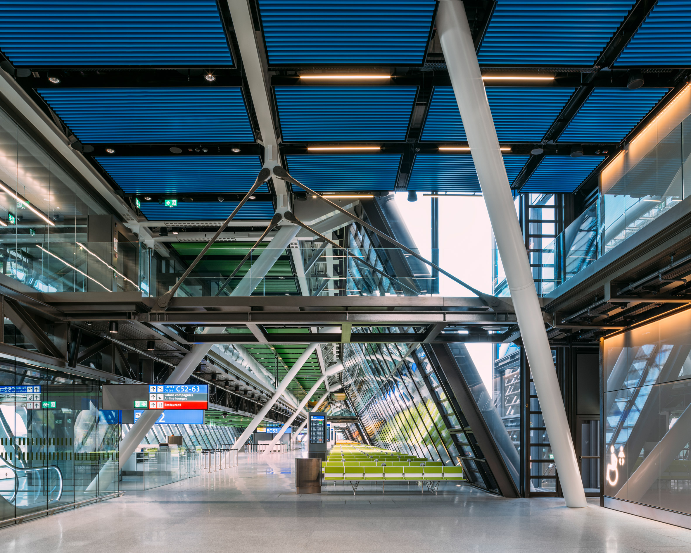 罗杰斯建筑事务所完成日内瓦机场 Aile Est 模块化航站楼-15