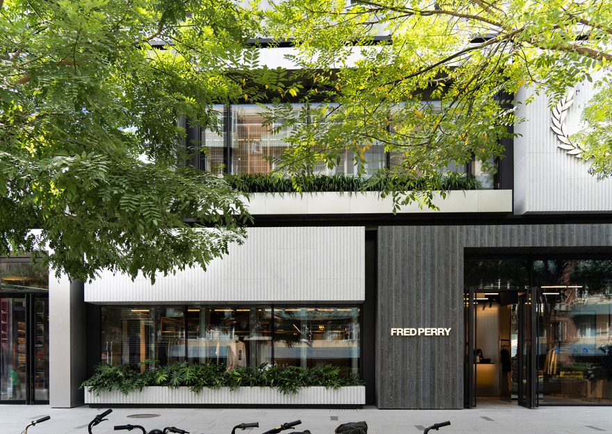 回赠街道以场所 北京三里屯太古里沿街建筑幕墙与公共空间更新丨中国北京丨moss.architects-14