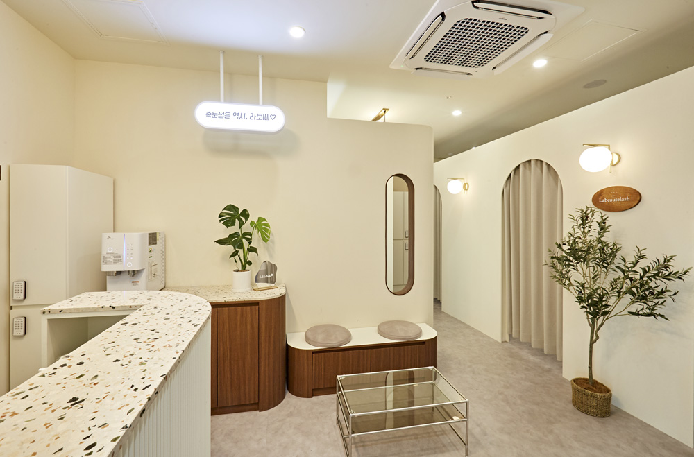 韩国 Whitewood 住宅，极简设计展现高级美感-3