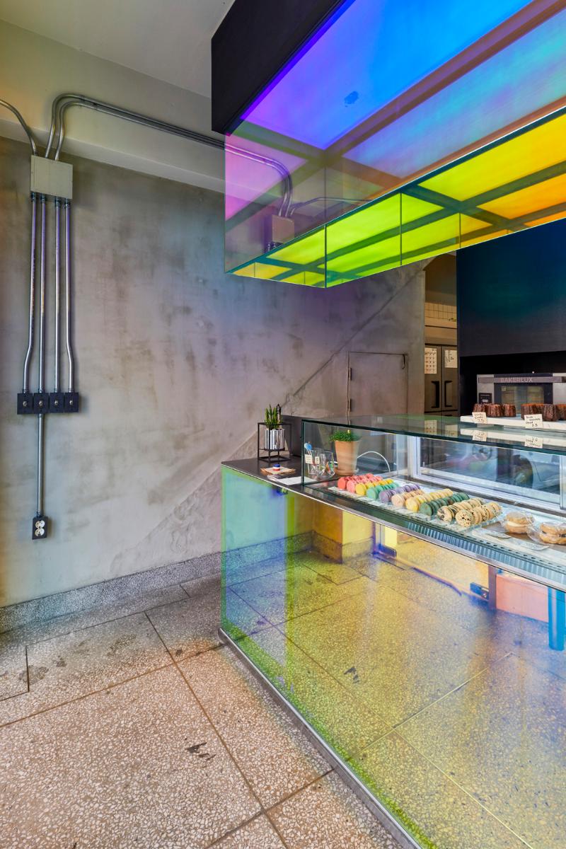 十坪小店变身为精致咖啡馆-8