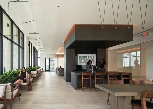 Heron 健康住宅大楼丨美国坦帕丨KPF-29