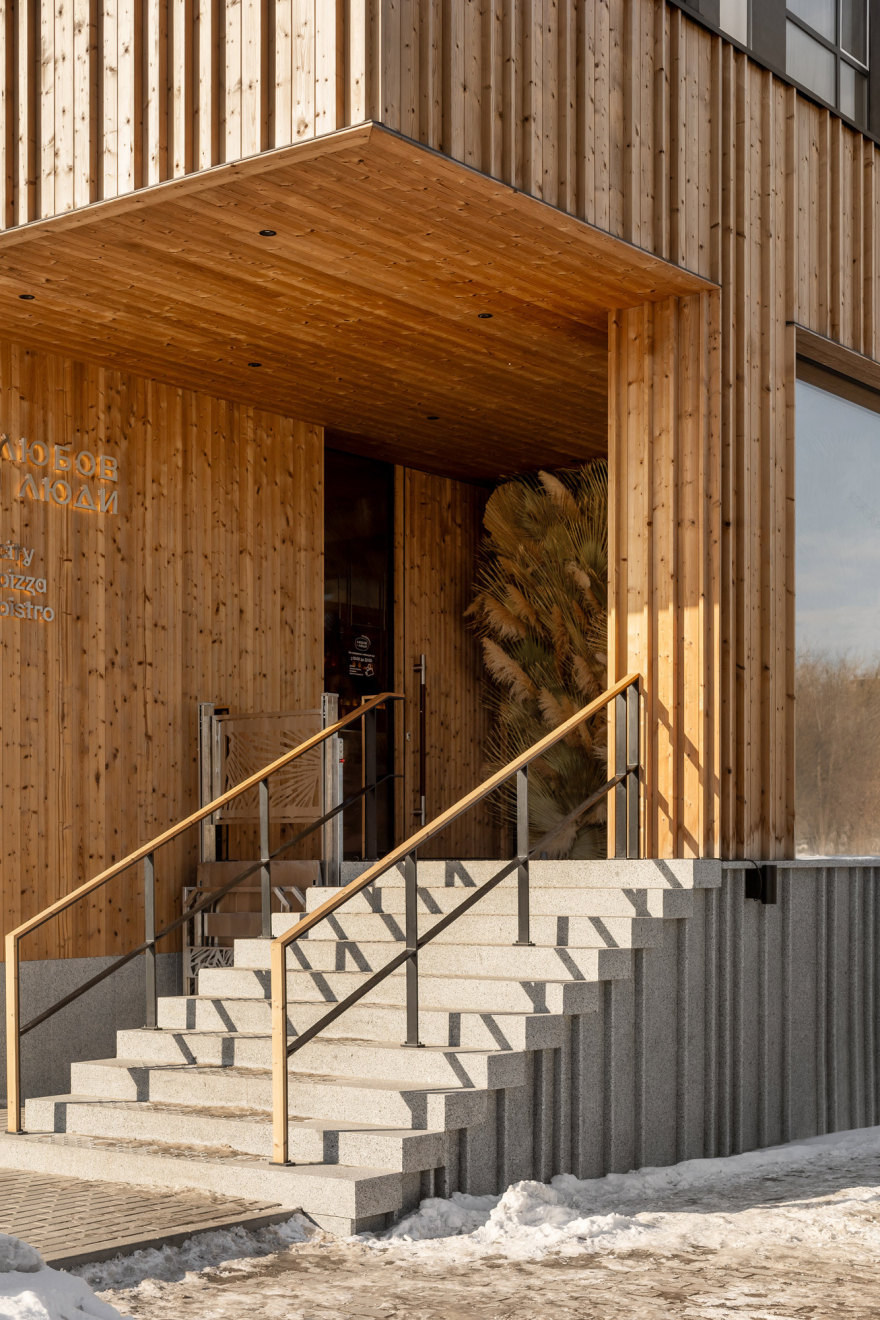 柳博夫与柳迪丨乌克兰-36