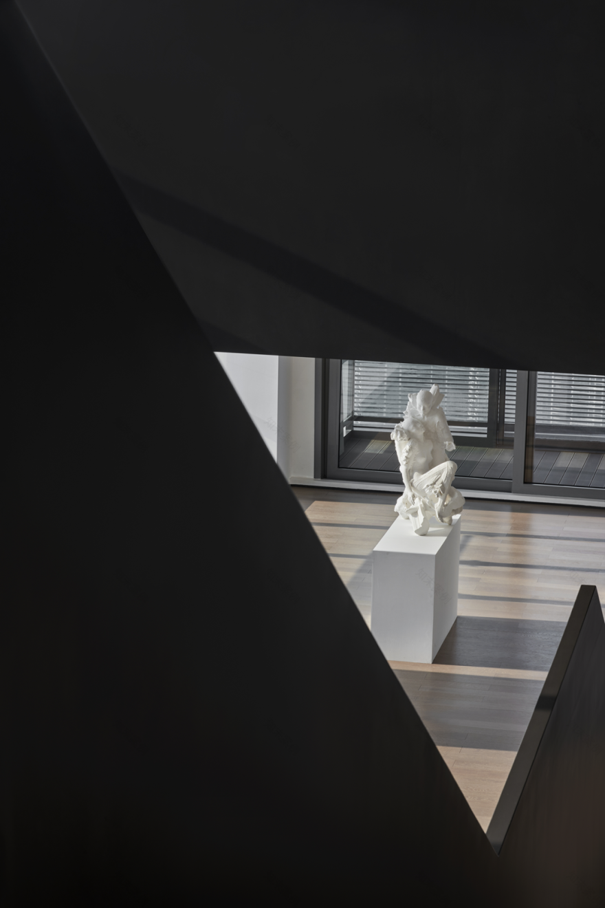 重庆来福士云端美术馆丨中国重庆丨厚朴设计-67