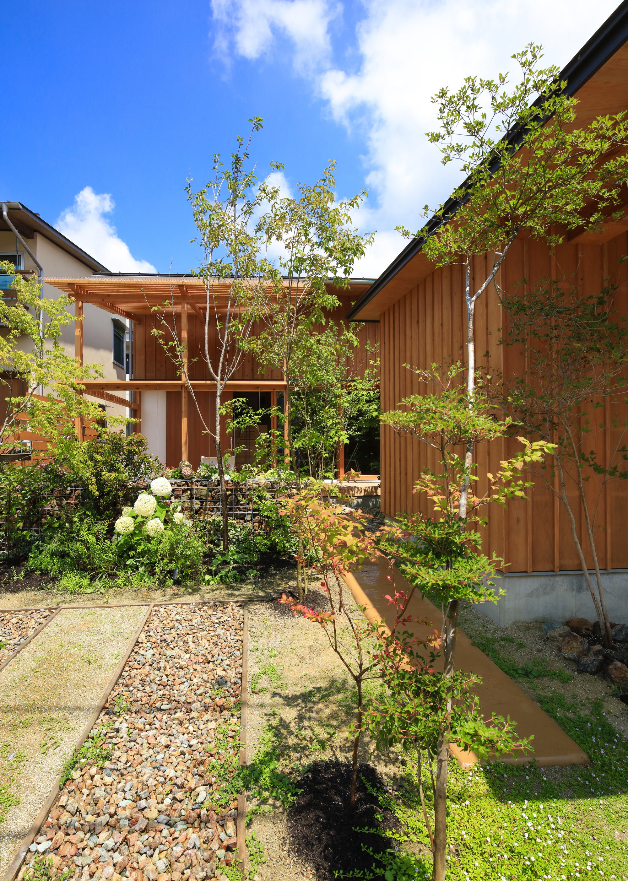 小别墅大设计 · 巧妙融入环境的日本住宅-8