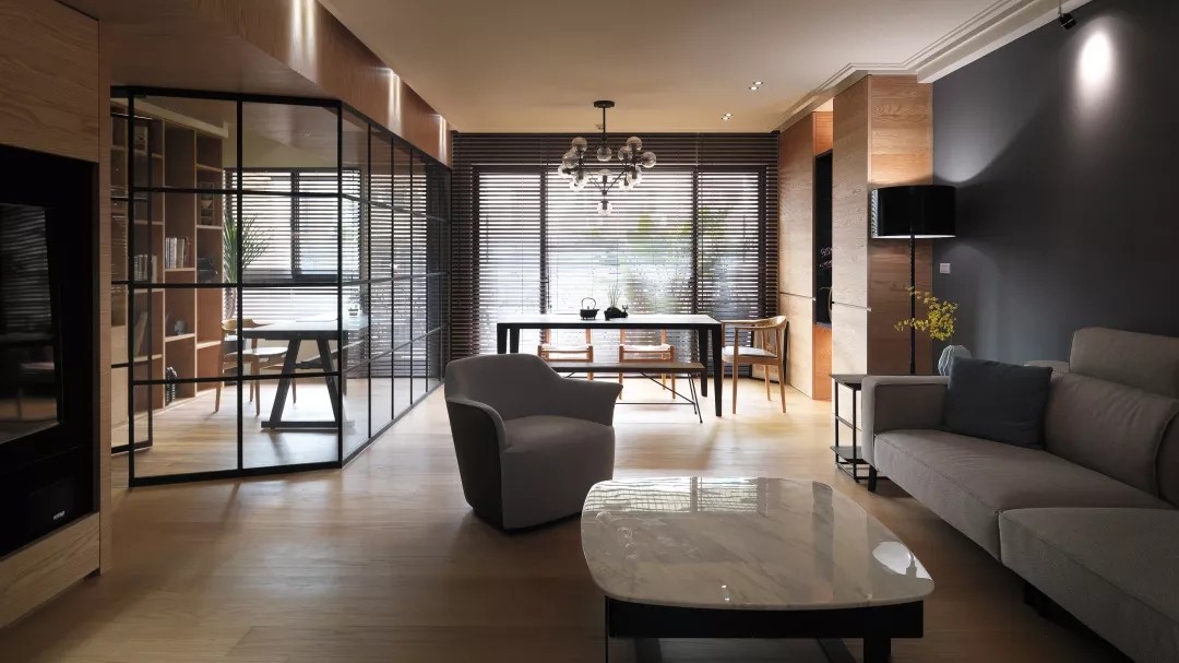 105 平米小户型设计,层次感与功能并重-0