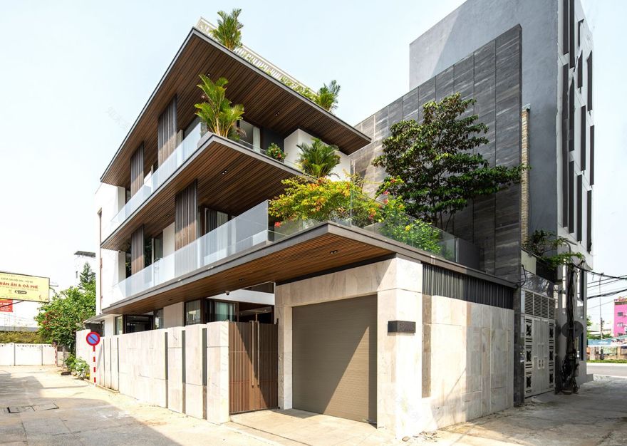 现代绿色环保的越南 Step House 设计-30