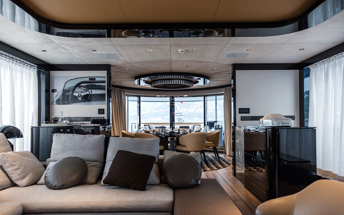 YACHTING   EN Minotti-1