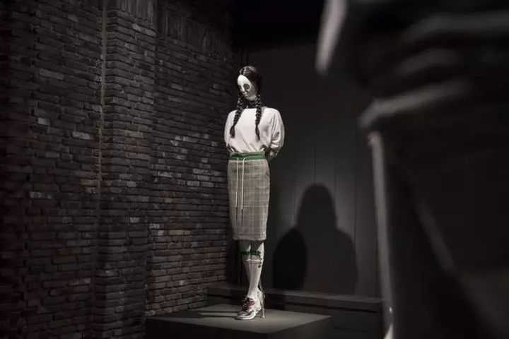 【182期】12月29日 最新零售展示空间设计-25