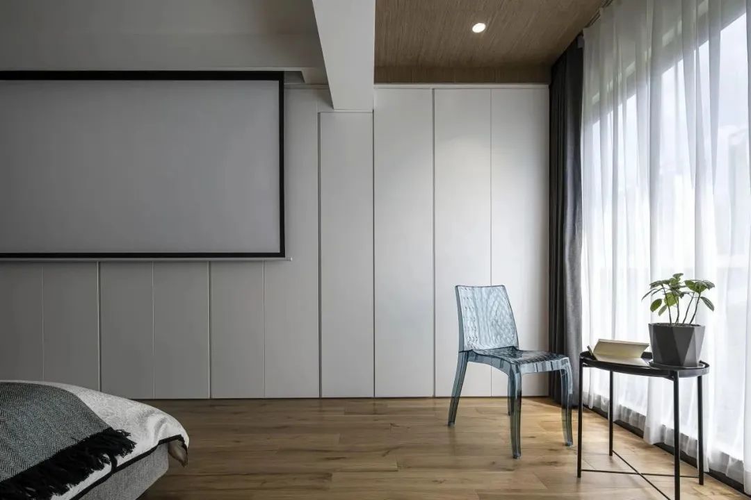 红与黑的碰撞 · 合肥万科时代之光住宅设计丨中国合肥丨黑白灰空间设计-48