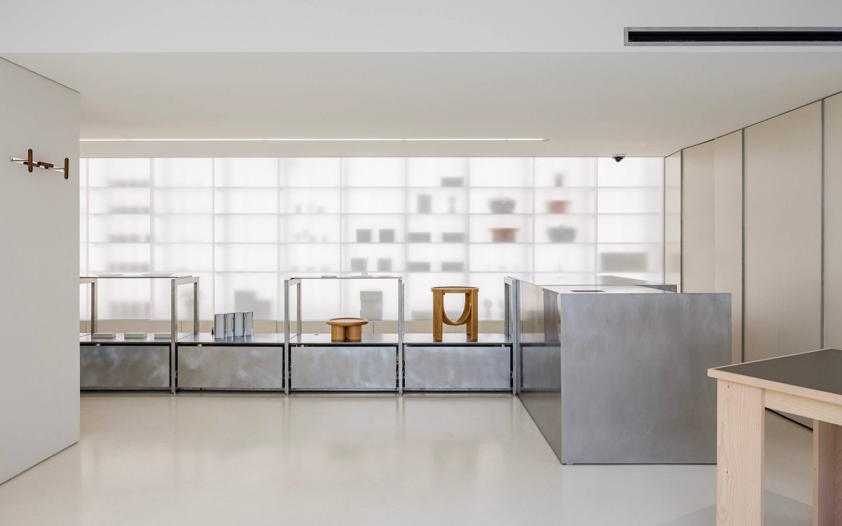 现代简约清新生活用品零售店装修设计案例鉴赏-11