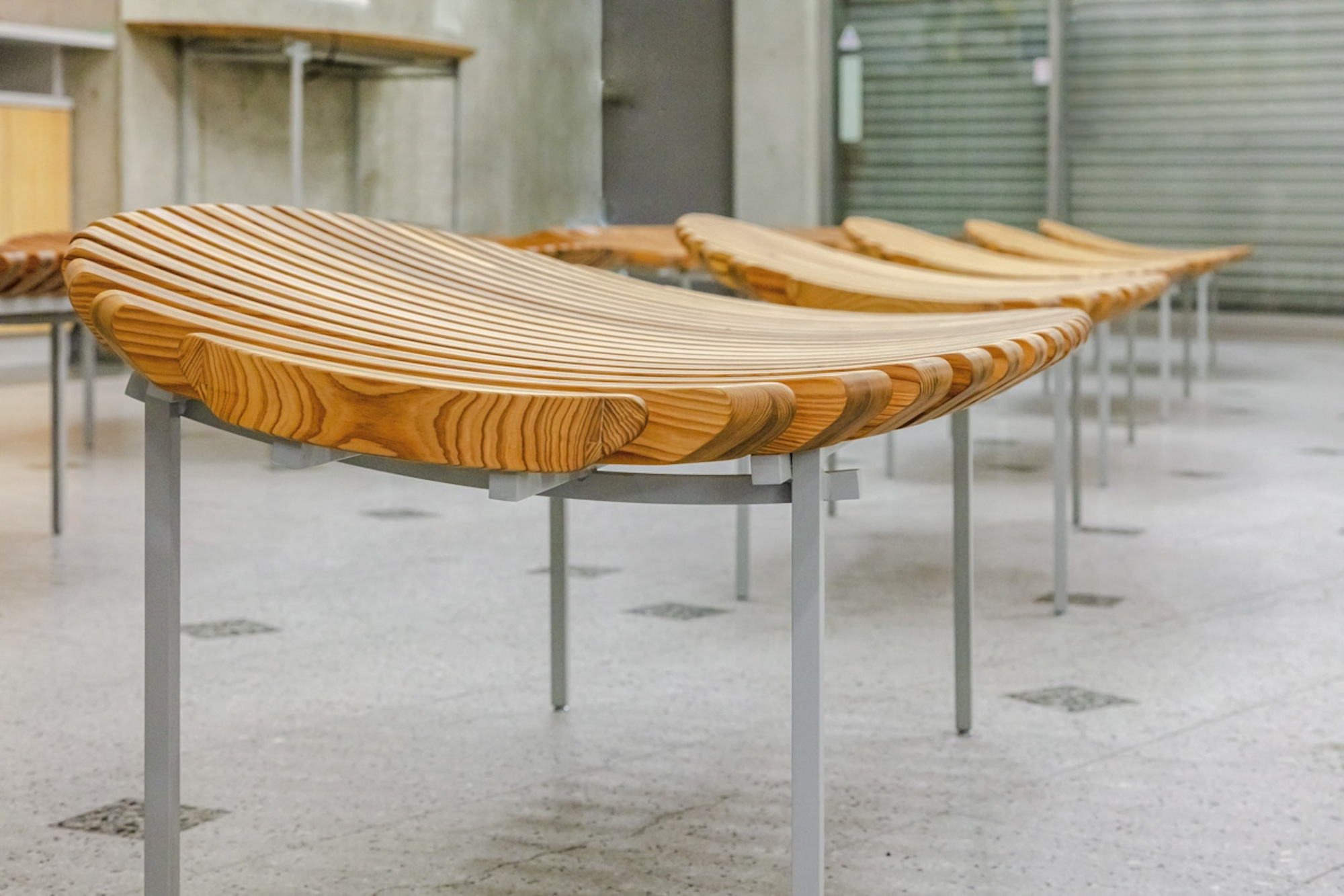 大阪府パスポートセンター木質化改修丨池田久司建築設計事務所等-6