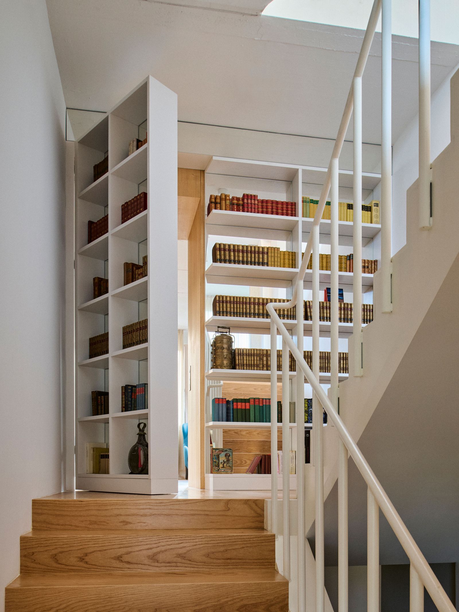 维也纳70年代粗野主义建筑改造丨奥地利维也纳丨Rupert Zallmann-15