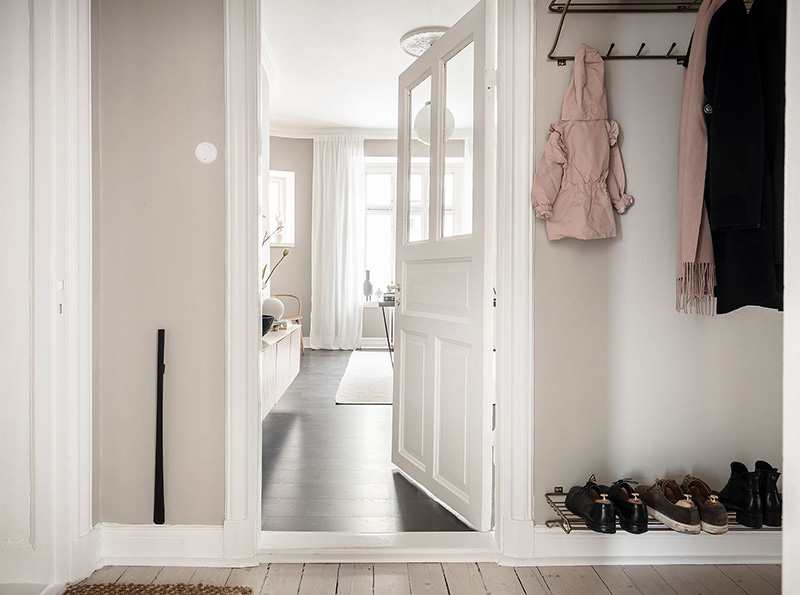 哥德堡鼓舞人心的宽敞米色公寓-25