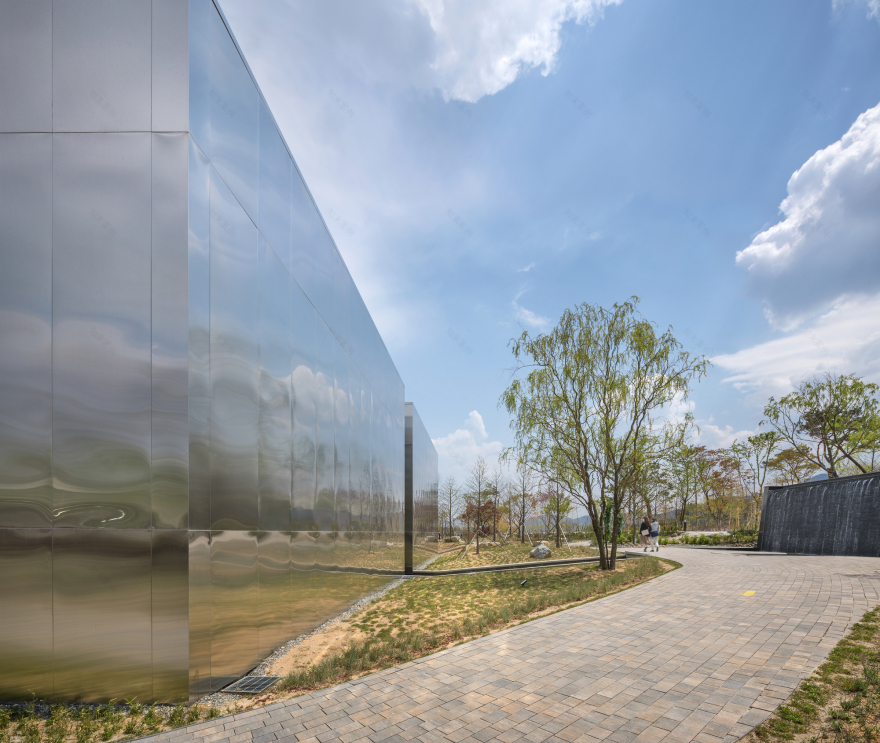 Complex Cultural Space ‘Mon Amour’ / HBA-rchitects-17