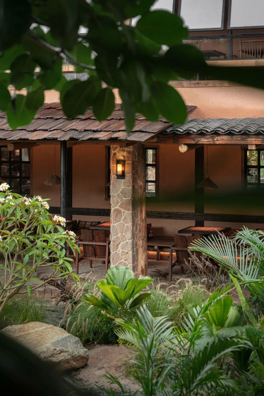 场所的诗学:老院子与风土的共生(山丘花园)丨中国大理丨桐里空间设计-37