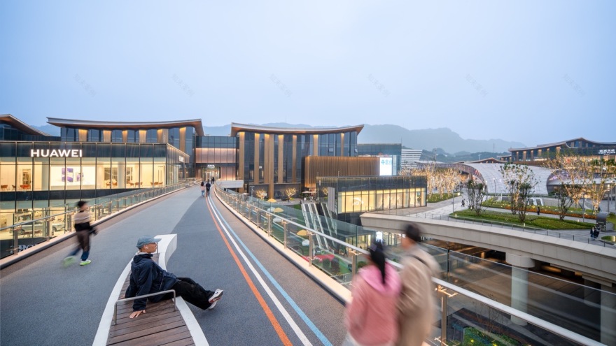 宜宾高铁枢纽门户区开发项目丨中国宜宾丨佩里克拉克建筑师事务所,四川省建筑设计研究院等-45