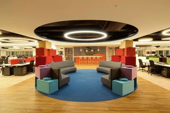 难以置信，2000多平的办公室他们还觉得拥挤！！-12