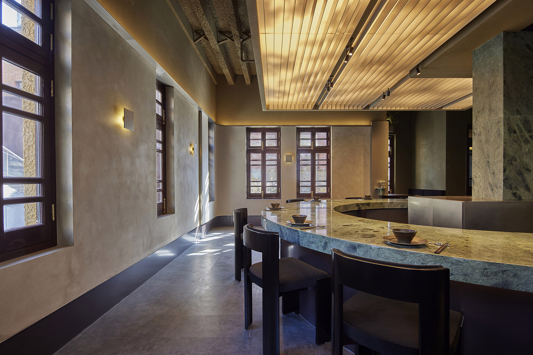 “葱茏”餐厅丨中国南京丨八荒设计团队-25