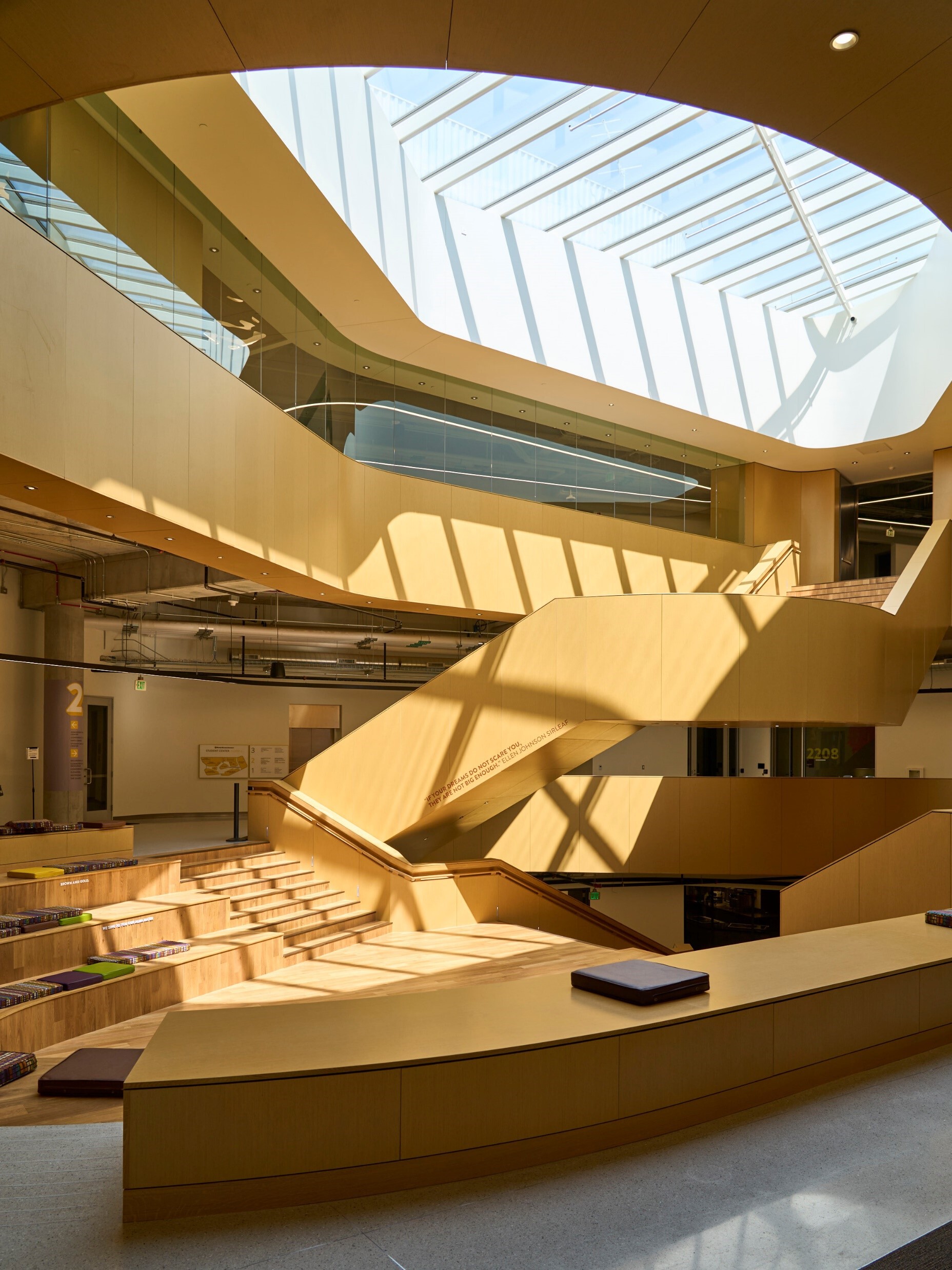 Western Michigan University Student Center / CannonDesign	-58