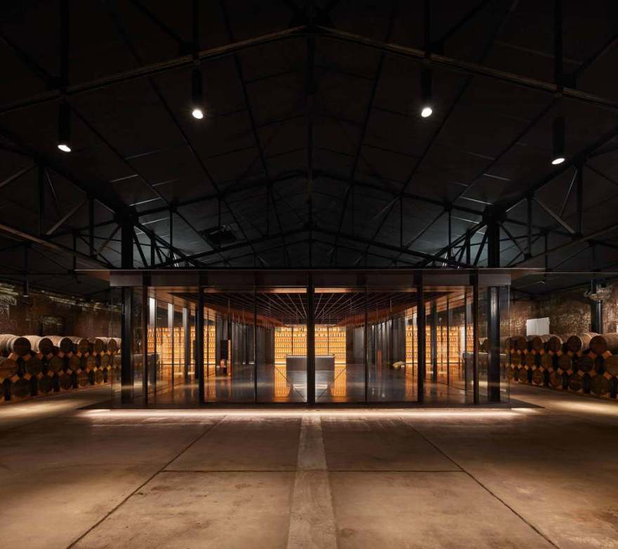 法国马爹利酒庄品酒室设计-19