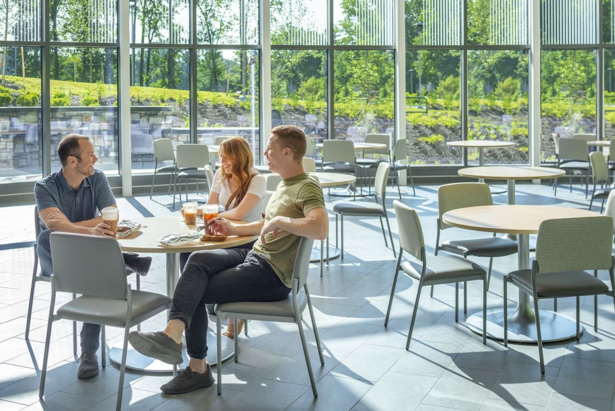 CannonDesign 打造温馨社区氛围的 behavioral health hospital-15