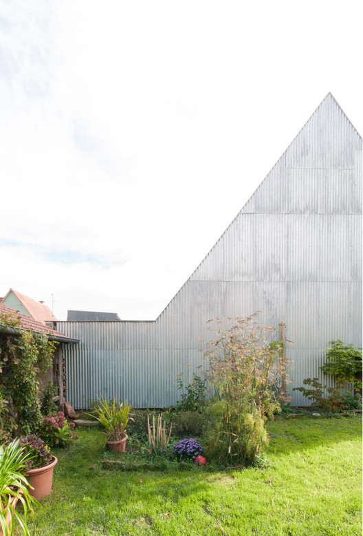 法国阿尔萨斯乡村的现代隐居-2