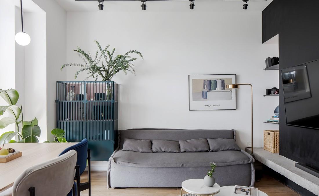 
顶层阁楼的重生之旅 -0