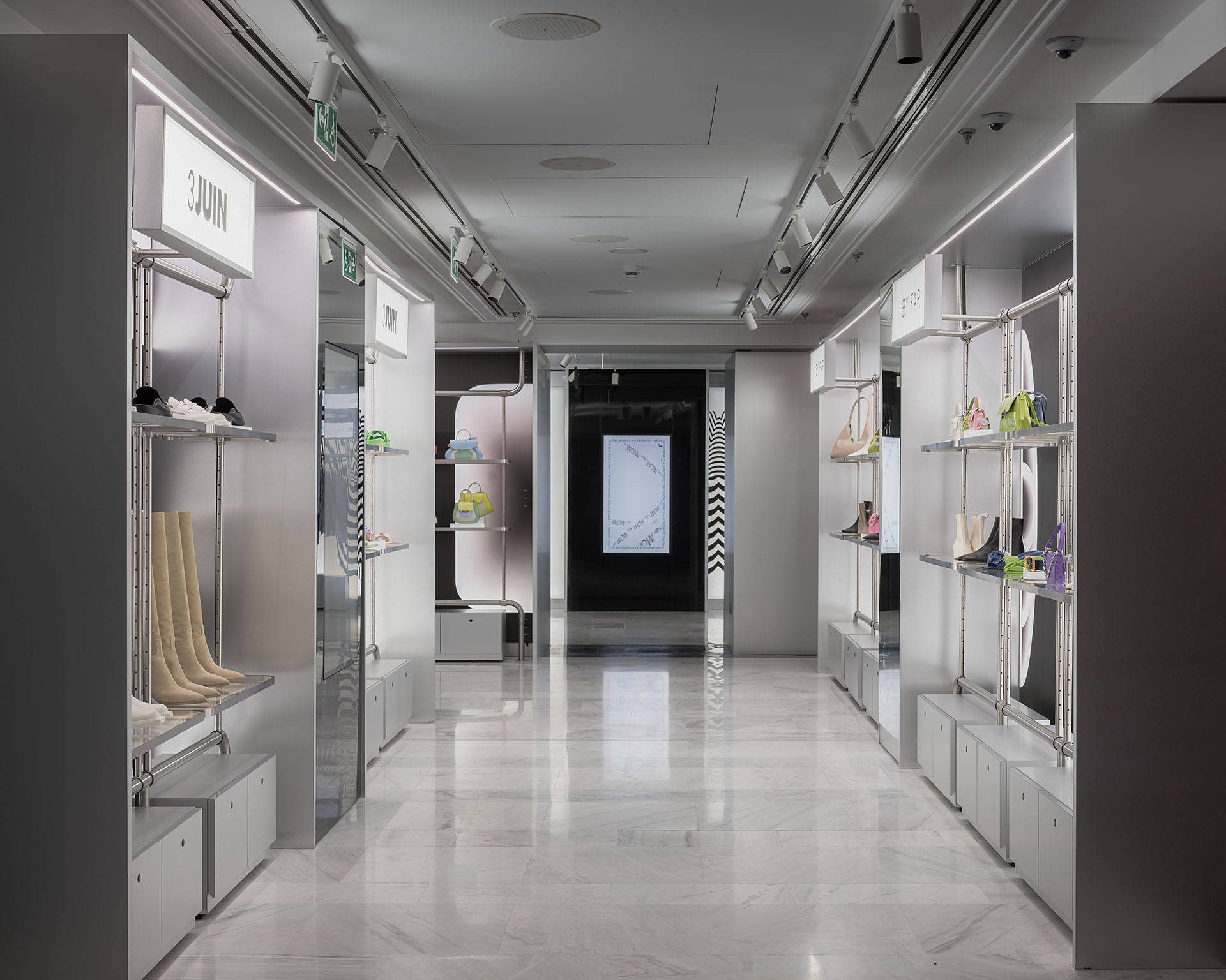 WOW 在线购物体验店丨西班牙马德里丨External Reference-24